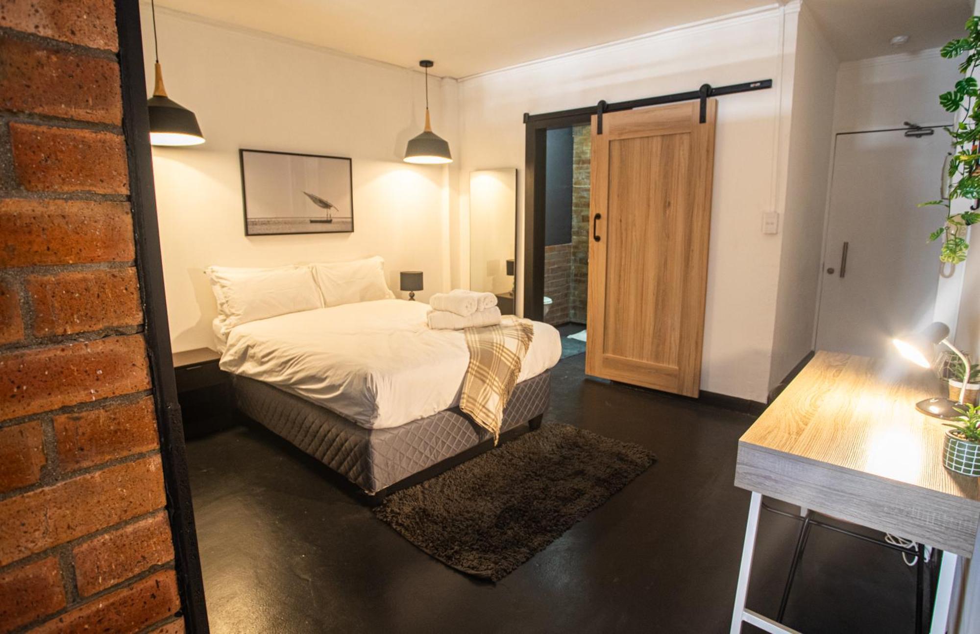 Four Seasons - Stunning In The Heart Of Town! * Kapstadt